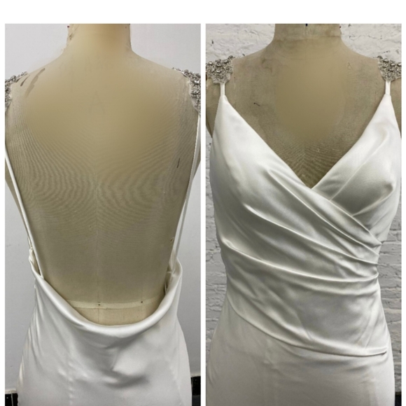 Satin Low Back Wedding Gown ✨ FREE VEIL ✨ - Picture 6 of 15